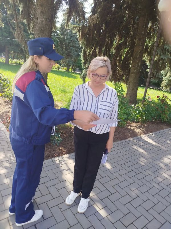 Рейд по пожарной безопасности в городе Дмитриеве Рейд по пожарной безопасности в городе Дмитриеве