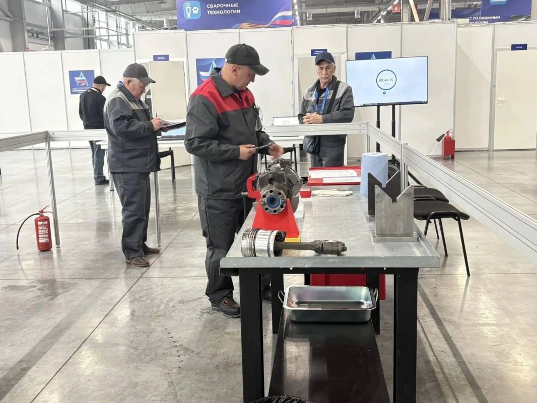 Курские ветераны СВО достойно представили регион на чемпионате «Абилимпикс» в Казани Курские ветераны СВО достойно представили регион на чемпионате «Абилимпикс» в Казани