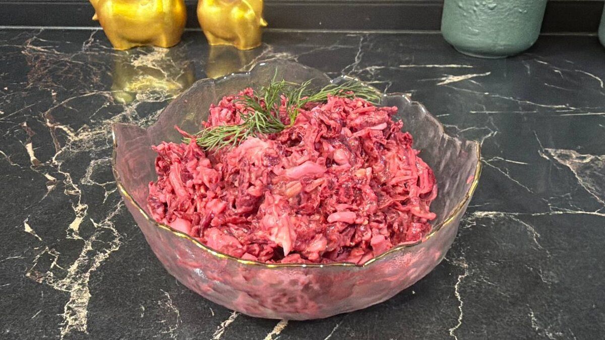Яркий салат из свеклы: просто, вкусно и полезно