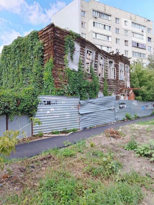 Глава Курска, как обычно вечером, отчитался об итогах городской понедельничной планерки