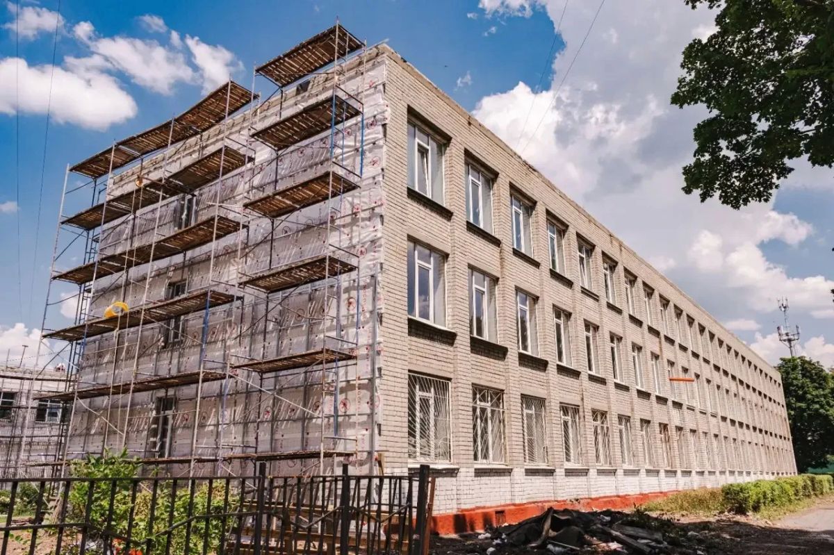 Капитальный ремонт в образовательных учреждениях Курска продолжается Капитальный ремонт в образовательных учреждениях Курска продолжается