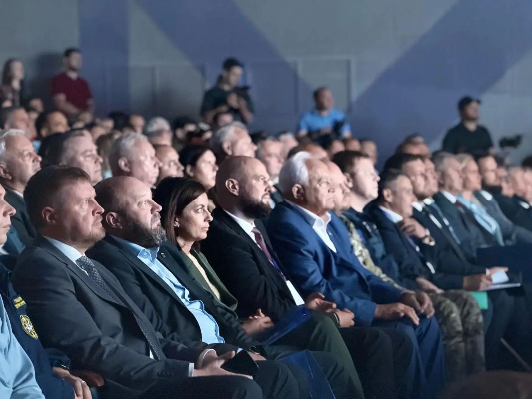 «Единая Россия» выдвинула кандидатов в Курскую областную Думу «Единая Россия» выдвинула кандидатов в Курскую областную Думу