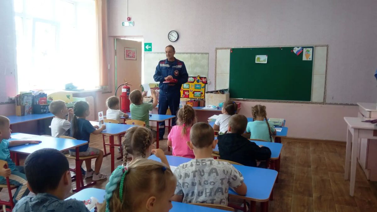Урок безопасности «Детство без пожаров»: забота о будущем поколений