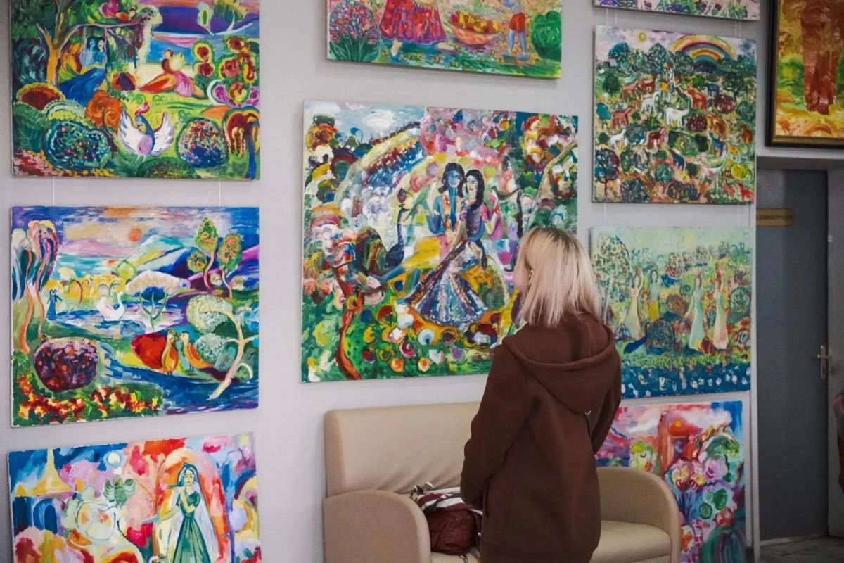 Курске открылась персональная выставка Игоря Торшенко «Радость» Курске открылась персональная выставка Игоря Торшенко «Радость»