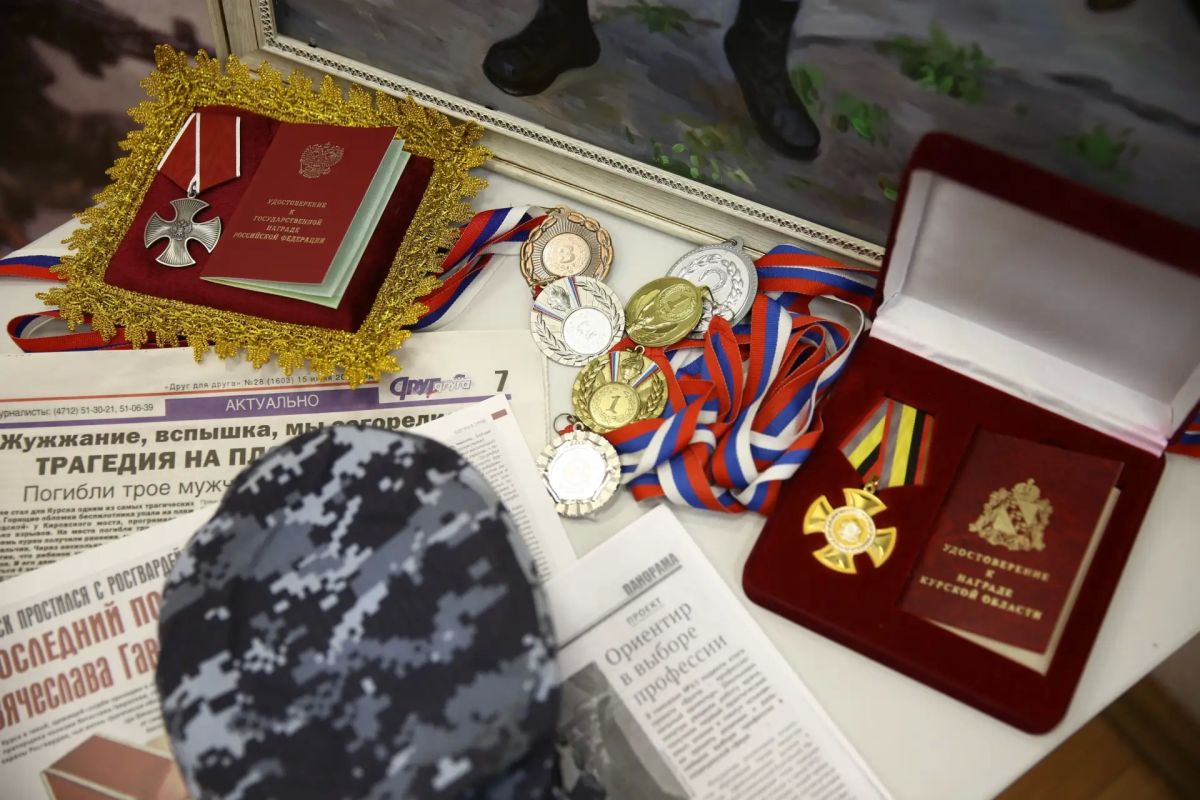 ва Гаврилова, прочел на встрече Владимир Зеленцов ва Гаврилова, прочел на встрече Владимир Зеленцов
