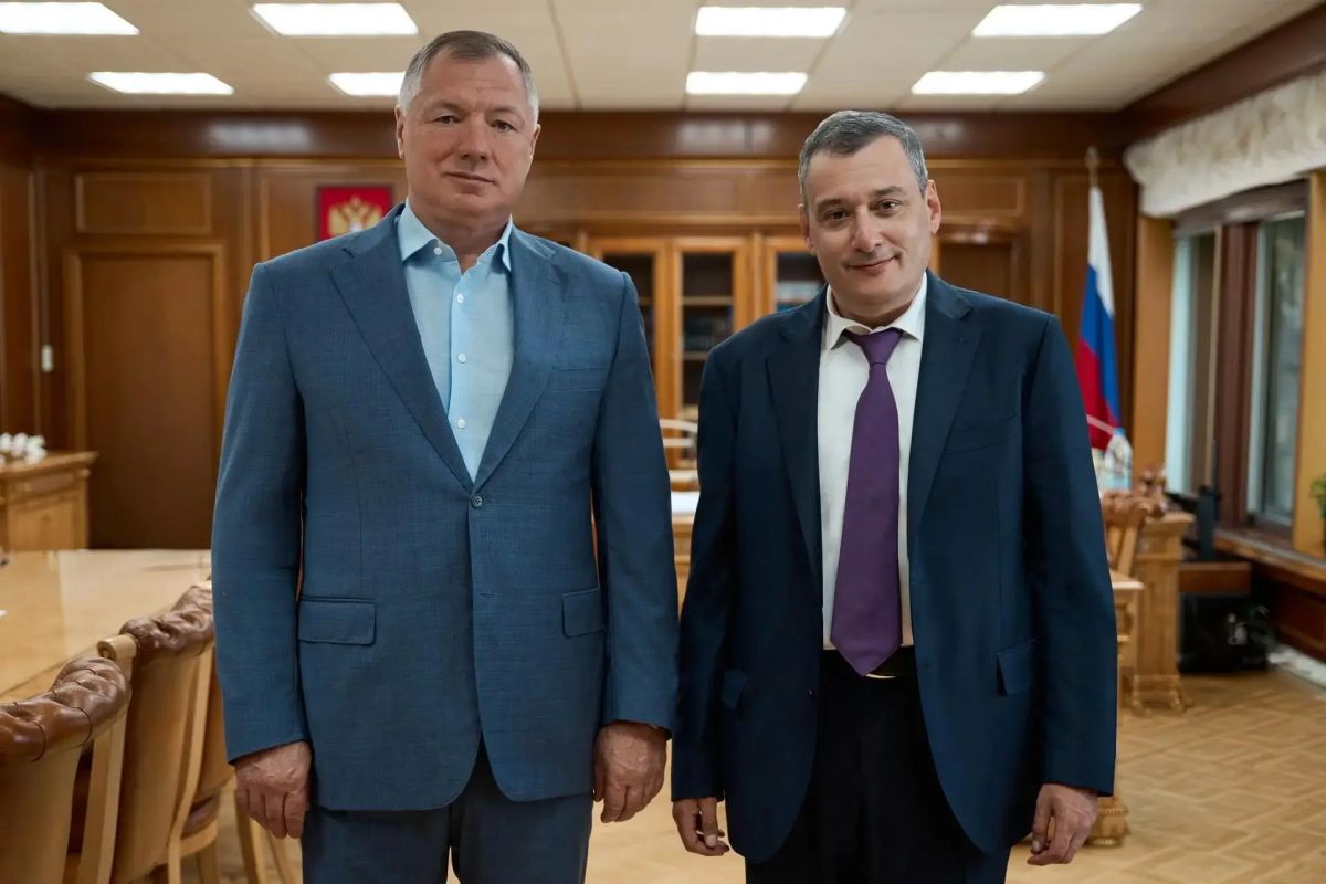 Хинштейн обсудил с Хуснуллиным строительство и поддержку приграничья