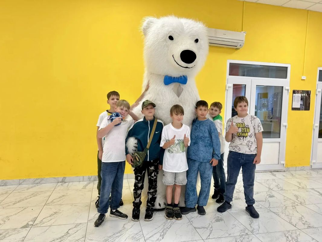 В Курском детском центре имени Ульяны Громовой стартовала патриотическая смена «Территория согласия» В Курском детском центре имени Ульяны Громовой стартовала патриотическая смена «Территория согласия»