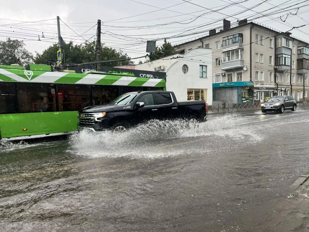 На Курск обрушилась стихия