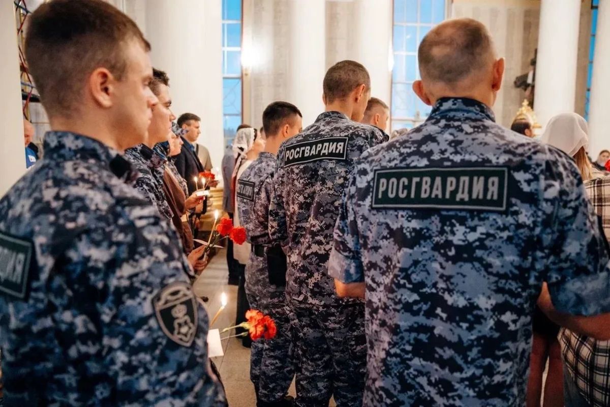 Поздним вечером 8 июля 2025 года ВСУ нанесли удар по пляжу в центре Курска, унеся жизни 4 человек, в том числе пятилетнего Толи Минашкина Поздним вечером 8 июля 2025 года ВСУ нанесли удар по пляжу в центре Курска, унеся жизни 4 человек, в том числе пятилетнего Толи Минашкина