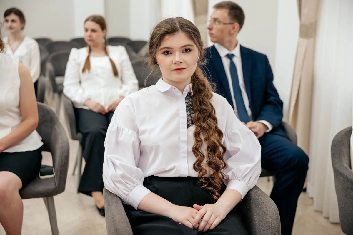 В Курской области подведены итоги ежегодного регионального отбора на соискание почетного знака и диплома «Я — курянин» В Курской области подведены итоги ежегодного регионального отбора на соискание почетного знака и диплома «Я — курянин»
