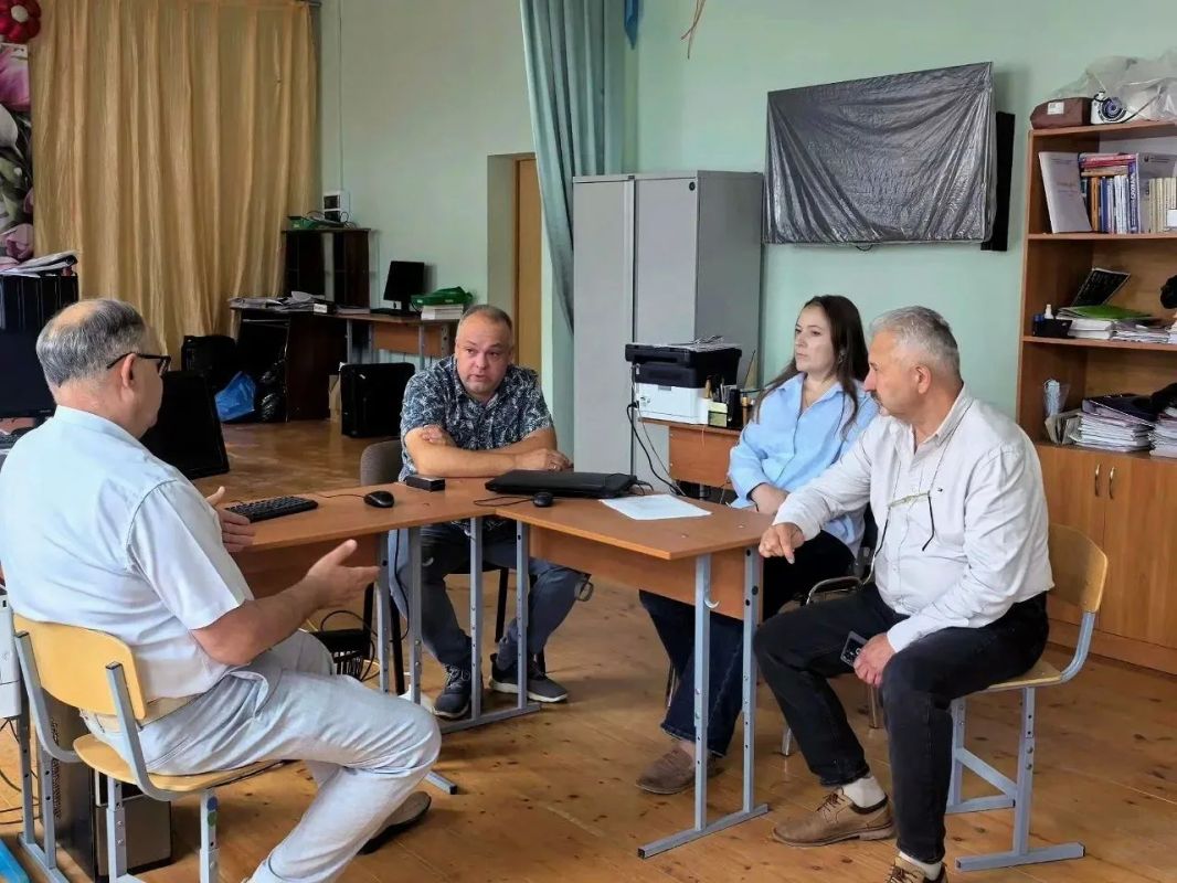 В Щигровском районе полномасштабно обновляют Знаменскую школу