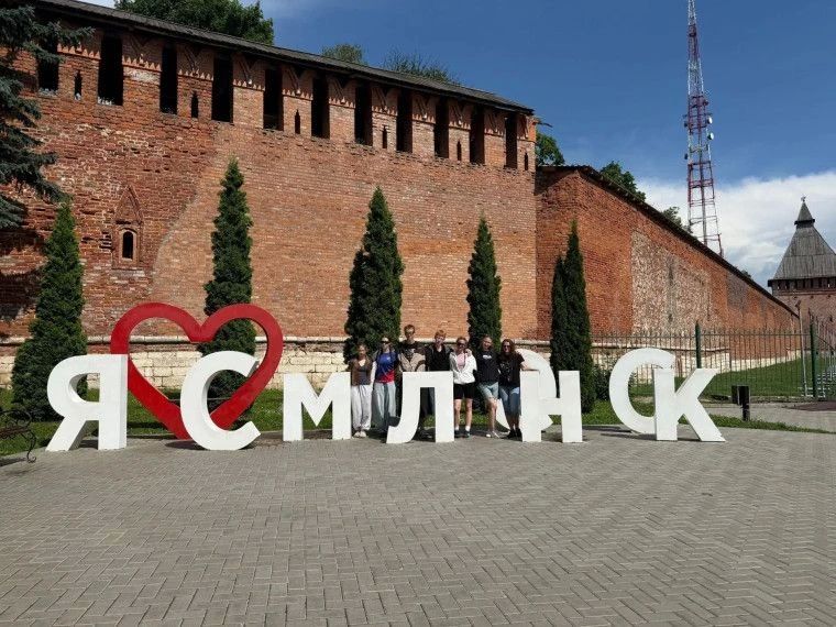 В июне детское объединение «Туристымногоборцы» под руководством педагога Лащенковой Натальи Николаевны — победители XXVIII региональных соревнований «Школа безопасности» — в составе Курской делегации приняло участие в XXX... В июне детское объединение «Туристымногоборцы» под руководством педагога Лащенковой Натальи Николаевны — победители XXVIII региональных соревнований «Школа безопасности» — в составе Курской делегации приняло участие в XXX...