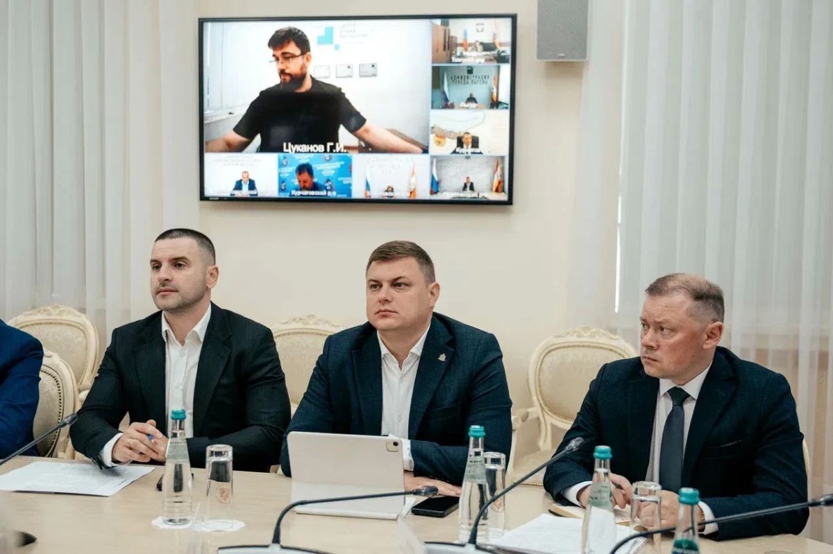 Сегодня состоялось заседание Правительства Курской области под руководством первого заместителя губернатора Курской области Чепик Александра Евгеньевича Сегодня состоялось заседание Правительства Курской области под руководством первого заместителя губернатора Курской области Чепик Александра Евгеньевича