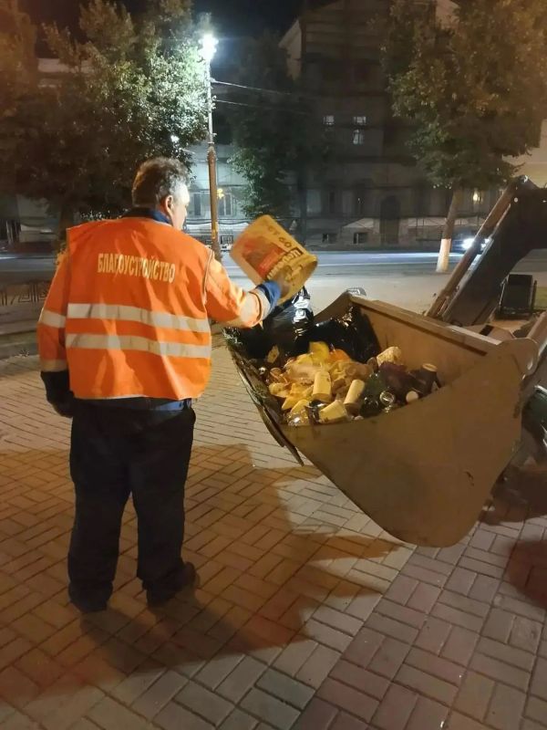 Из парков и скверов Курска вывезли более 60 кубических метров мусора Из парков и скверов Курска вывезли более 60 кубических метров мусора