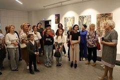 Гости краеведческого музея смогли увидеть, услышать и даже почувствовать старые сказки Гости краеведческого музея смогли увидеть, услышать и даже почувствовать старые сказки