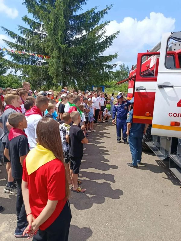 Проведение совместных занятий с ребятами из лагеря имени С. А. Шмакова Солнцевского района