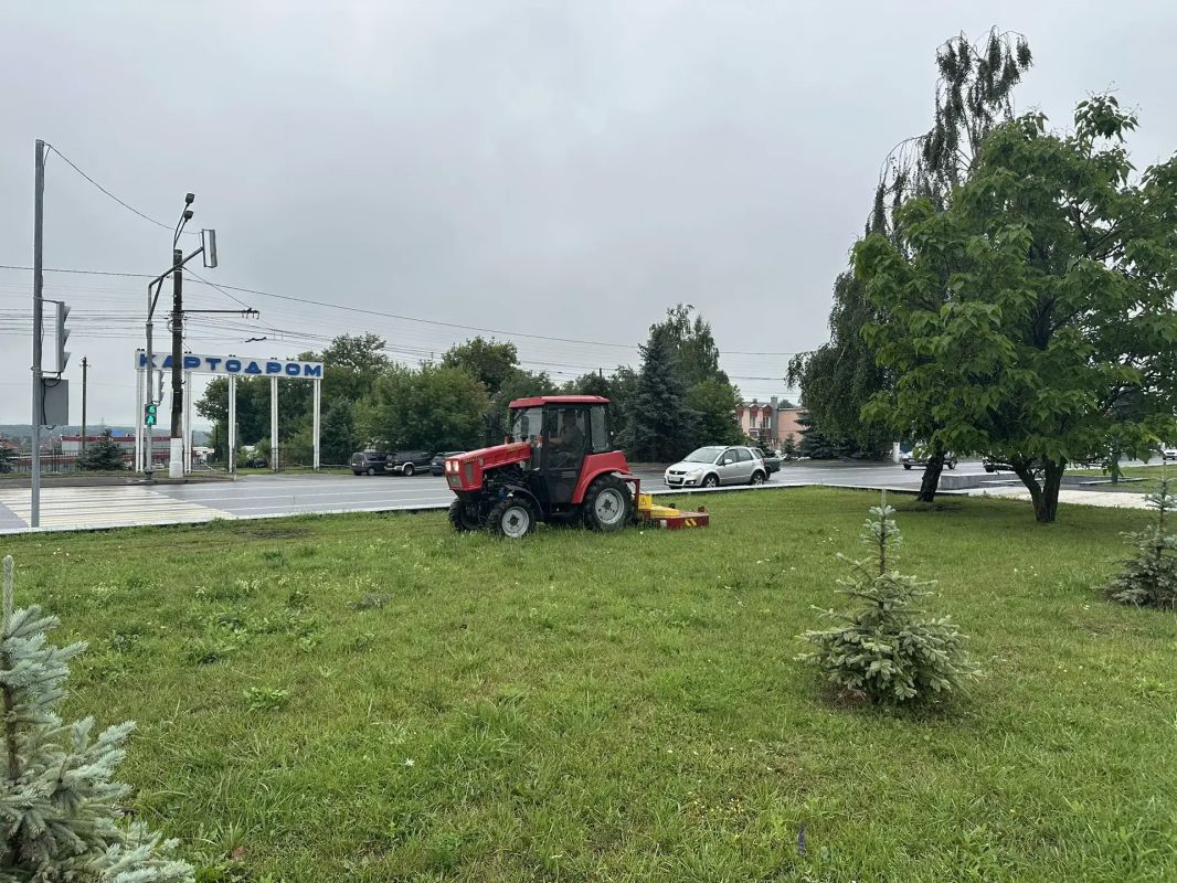 В природном парке «Патриот» продолжаются уходовые мероприятия В природном парке «Патриот» продолжаются уходовые мероприятия