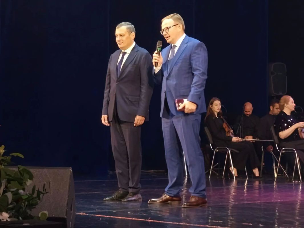 В Курской области поздравили металлургов