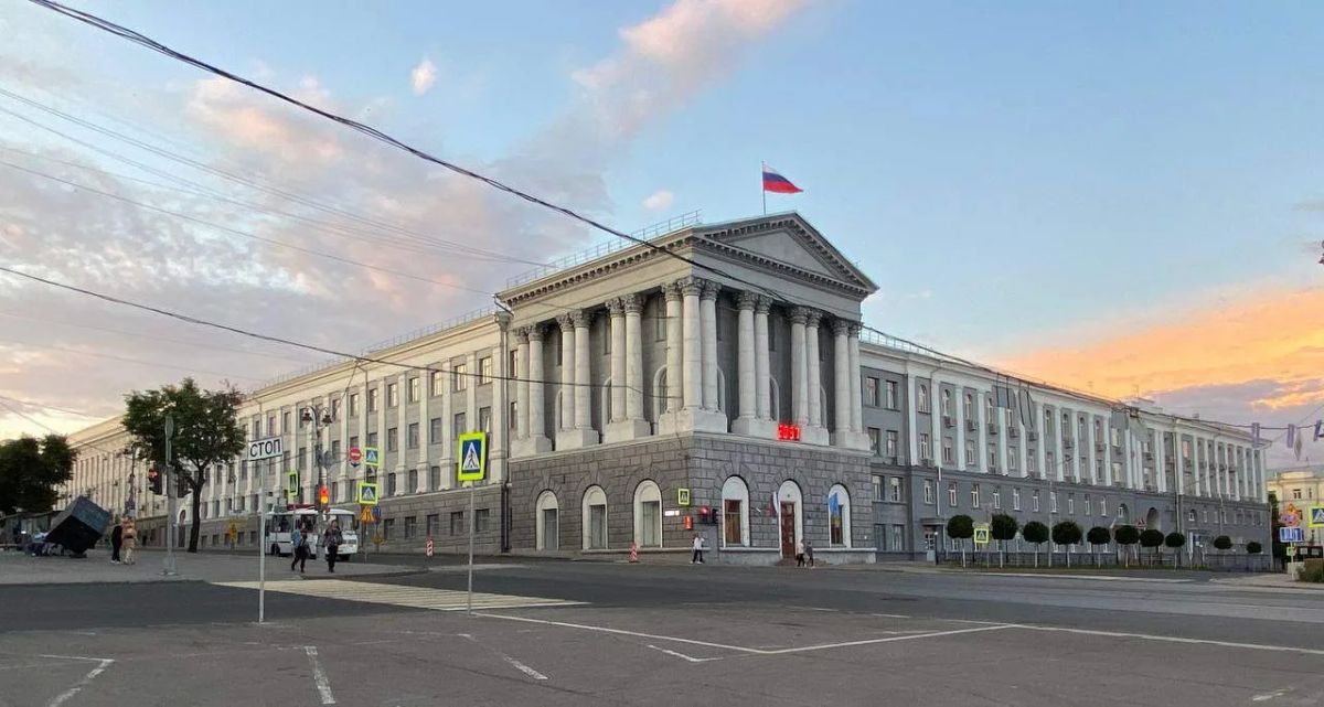 О выполненных поручениях отчитался председатель комитета ЖКХ Николай Малахов