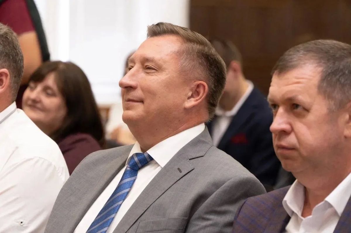 В Курском ГАУ прошла торжественная церемония вручения дипломов! Среди выпускников — ребята с факультета ветеринарной медицины: будущие ветеринарные врачи и ветеринарносанитарные эксперты В Курском ГАУ прошла торжественная церемония вручения дипломов! Среди выпускников — ребята с факультета ветеринарной медицины: будущие ветеринарные врачи и ветеринарносанитарные эксперты