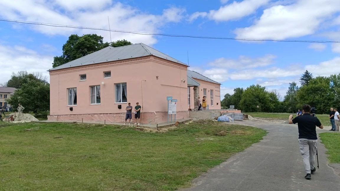 Александр Хинштейн с рабочим визитом находится в Горшеченском районе Александр Хинштейн с рабочим визитом находится в Горшеченском районе