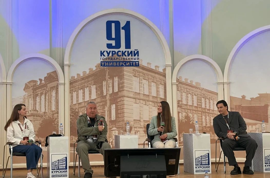 «Вы — мои герои» — военкоры федеральных СМИ обратились к журналистам Курской области и корреспондентам из других приграничных регионов