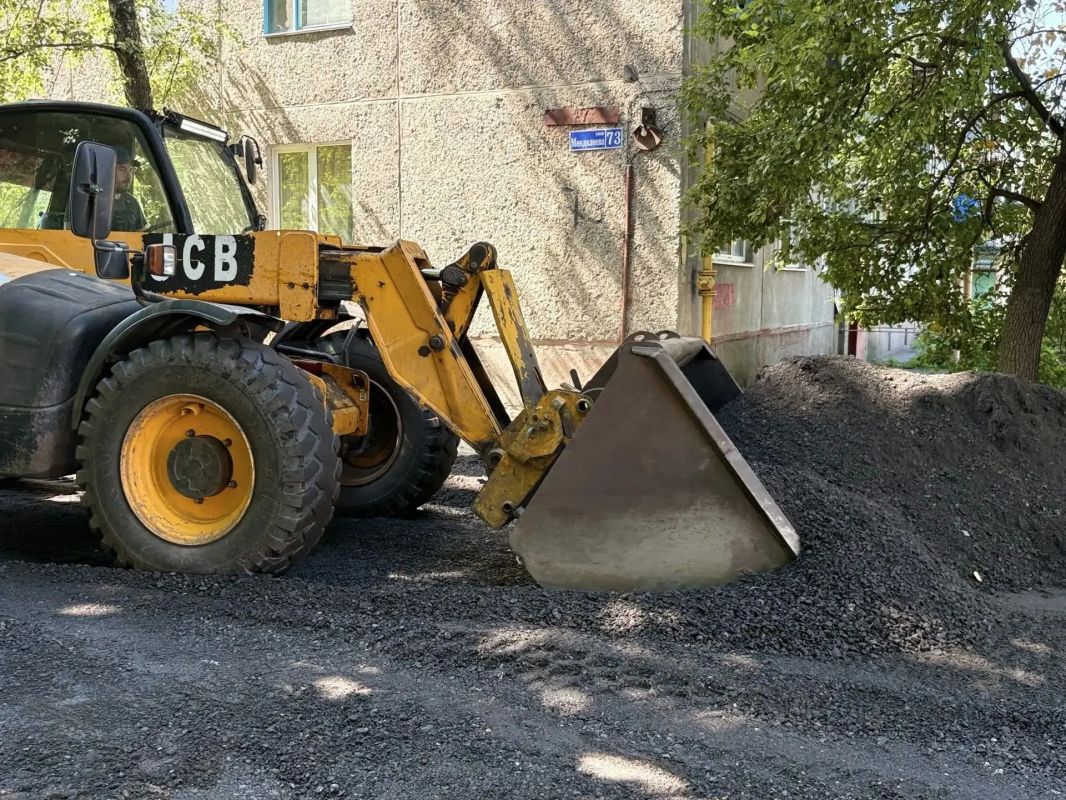 На Волокно в Курске благоустраивают территорию детсада