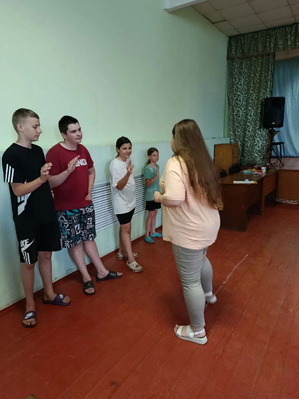 ЕДИНЫЙ ДЕНЬ ФОЛЬКЛОРА. Фольклор - это неиссякаемый источник народной мудрости ЕДИНЫЙ ДЕНЬ ФОЛЬКЛОРА. Фольклор - это неиссякаемый источник народной мудрости
