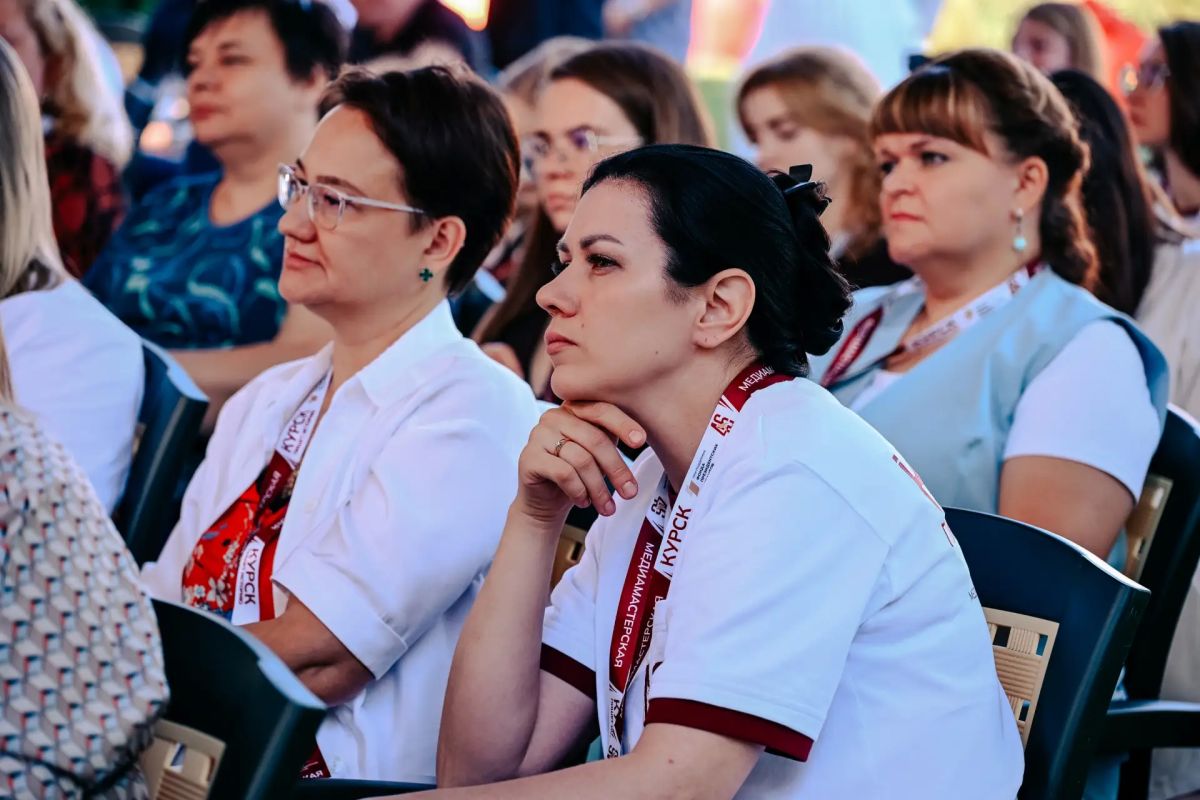 Центральным событием Курского медиафорума «Герои, меняющие время» стала панельная сессия «Единство как информационная стратегия» Центральным событием Курского медиафорума «Герои, меняющие время» стала панельная сессия «Единство как информационная стратегия»
