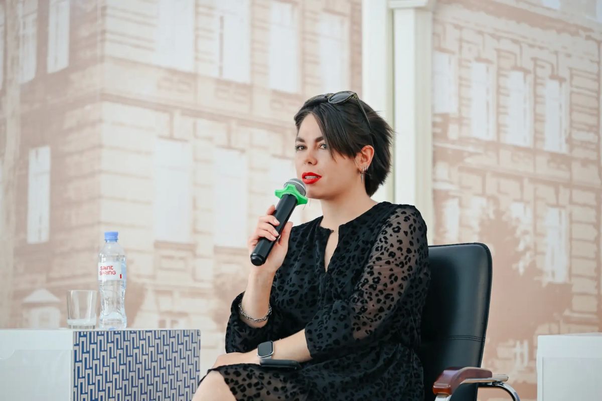 На медиафоруме «Герои, меняющие время» диалог продолжился на панельной сессии «Журналистика вне редакции» На медиафоруме «Герои, меняющие время» диалог продолжился на панельной сессии «Журналистика вне редакции»