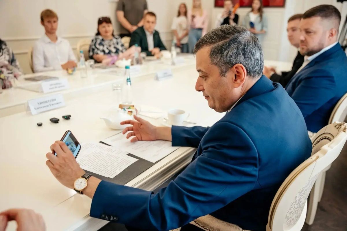 Александр Хинштейн: «Гордость и пример для подражания» Александр Хинштейн: «Гордость и пример для подражания»