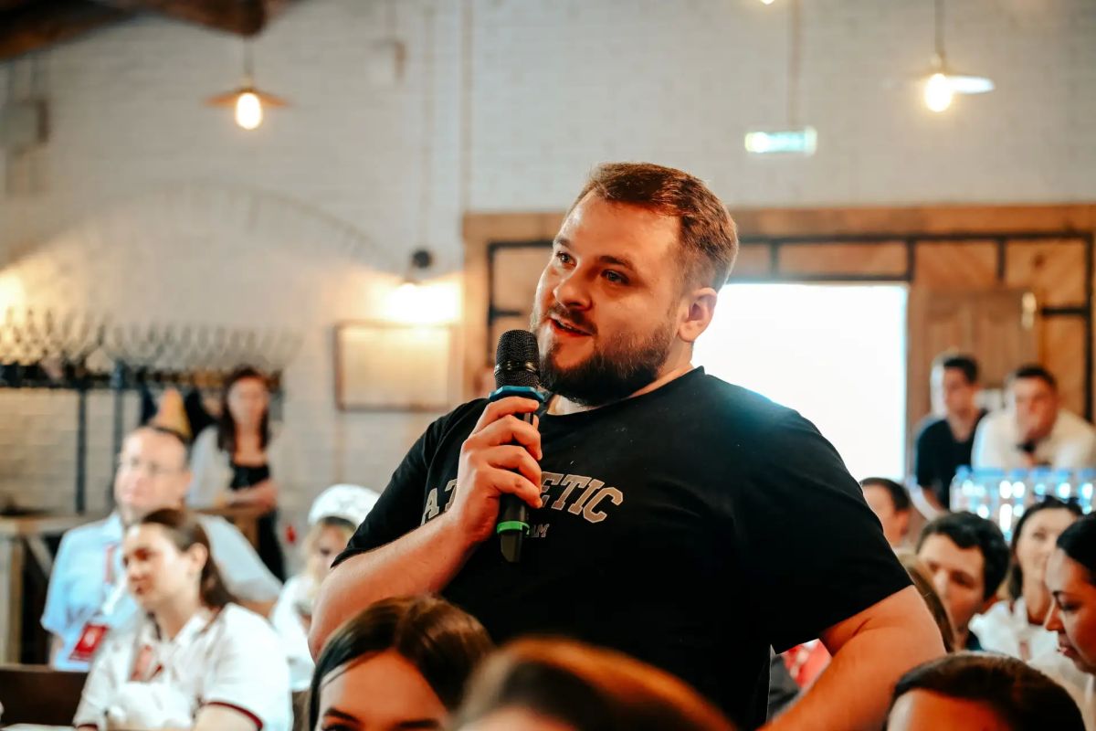 Второй день работы межрегионального медиафорума «Герои, меняющие время», который прошел при поддержке Фонда президентских грантов, стартовал с интерактивной лекции «Диалог с Героем» Второй день работы межрегионального медиафорума «Герои, меняющие время», который прошел при поддержке Фонда президентских грантов, стартовал с интерактивной лекции «Диалог с Героем»