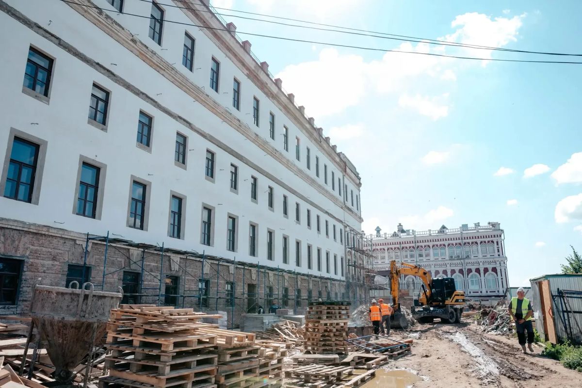 Сердце Курска забьется по-новому: Хинштейн проинспектировал ход работ в крепости Сердце Курска забьется по-новому: Хинштейн проинспектировал ход работ в крепости
