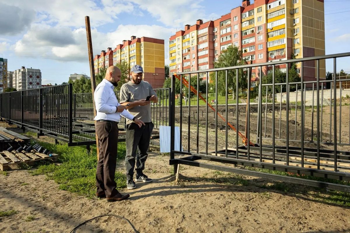 В Курске после благоустройства сквера «Студенческий» ограничат проезд к гаражам В Курске после благоустройства сквера «Студенческий» ограничат проезд к гаражам