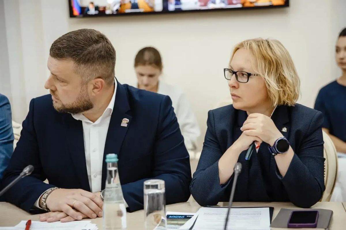 В Курске состоялось заседание организационного комитета по подготовке и проведению празднования 1000-летия основания города, которое отметят в 2032 году В Курске состоялось заседание организационного комитета по подготовке и проведению празднования 1000-летия основания города, которое отметят в 2032 году