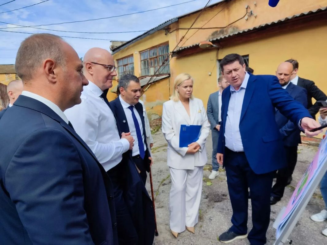 В Курске создадут музейно-образовательный кластер В Курске создадут музейно-образовательный кластер