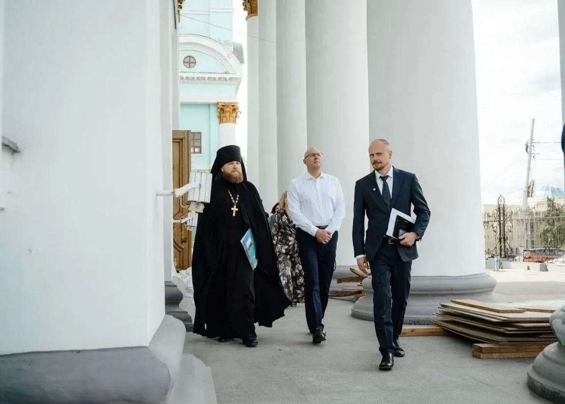 Андрей Милютин представил план по созданию современного молодёжного пространства Андрей Милютин представил план по созданию современного молодёжного пространства