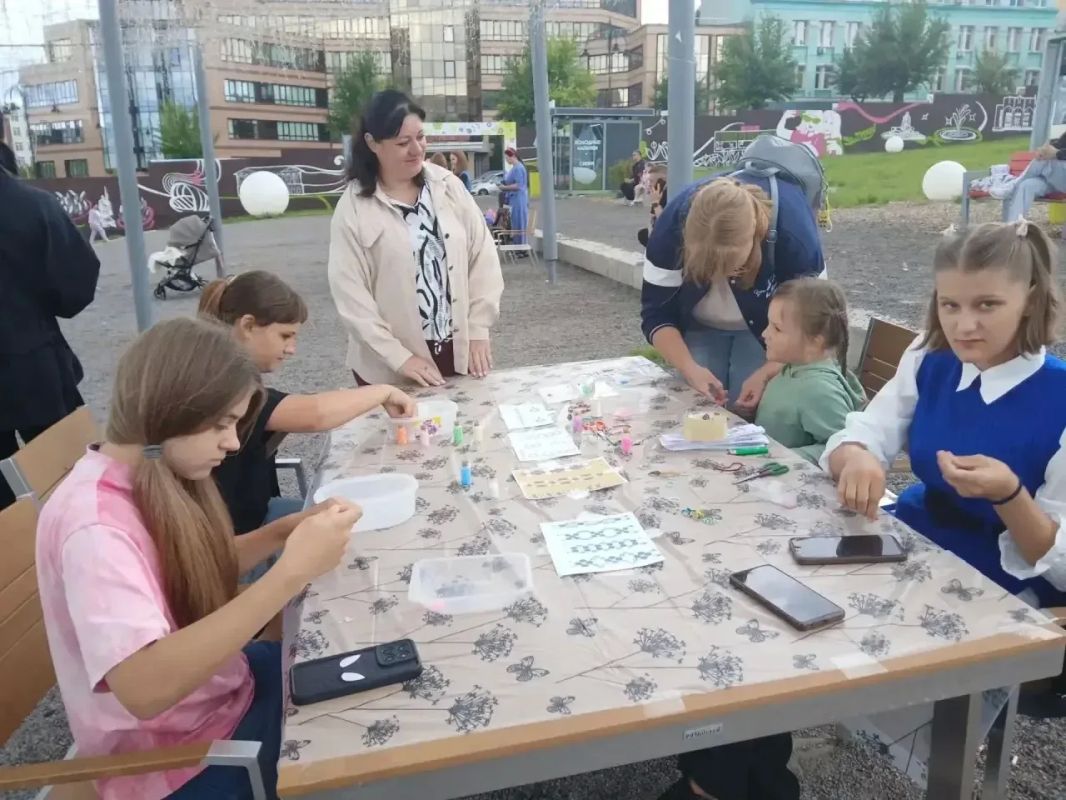 Сегодня на Полугоре прошёл замечательный праздник — День Центрального округа! Сегодня на Полугоре прошёл замечательный праздник — День Центрального округа!