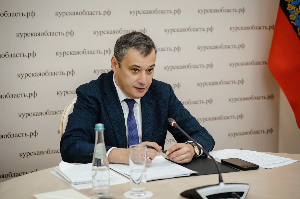 Александр Хинштейн: Новую рабочую неделю начали с традиционного заседания Правительства Курской области в открытом формате