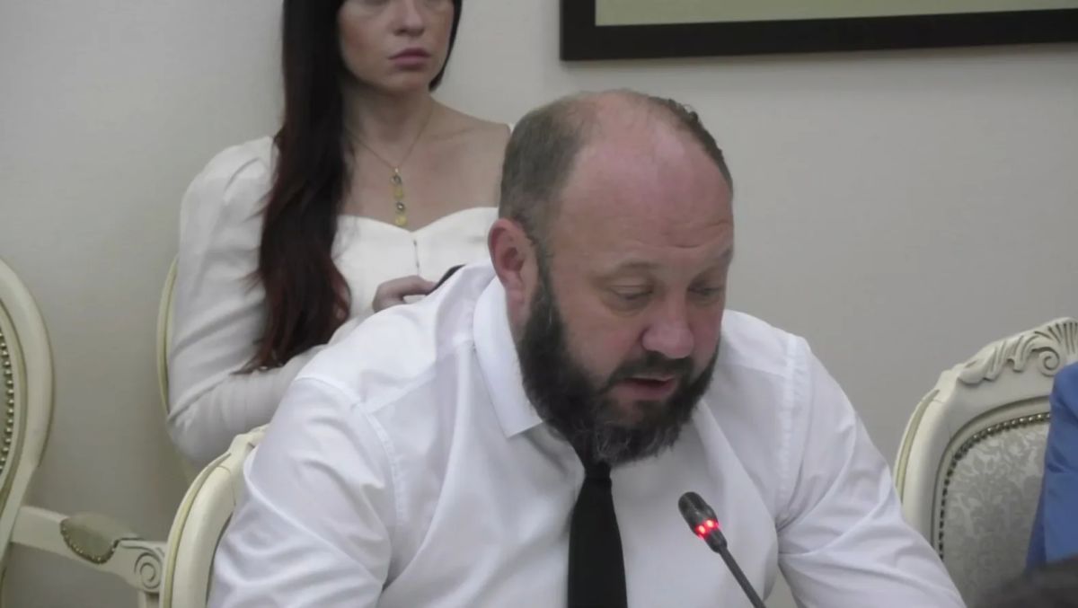 В Курске засыхают кустарники и деревья в парках