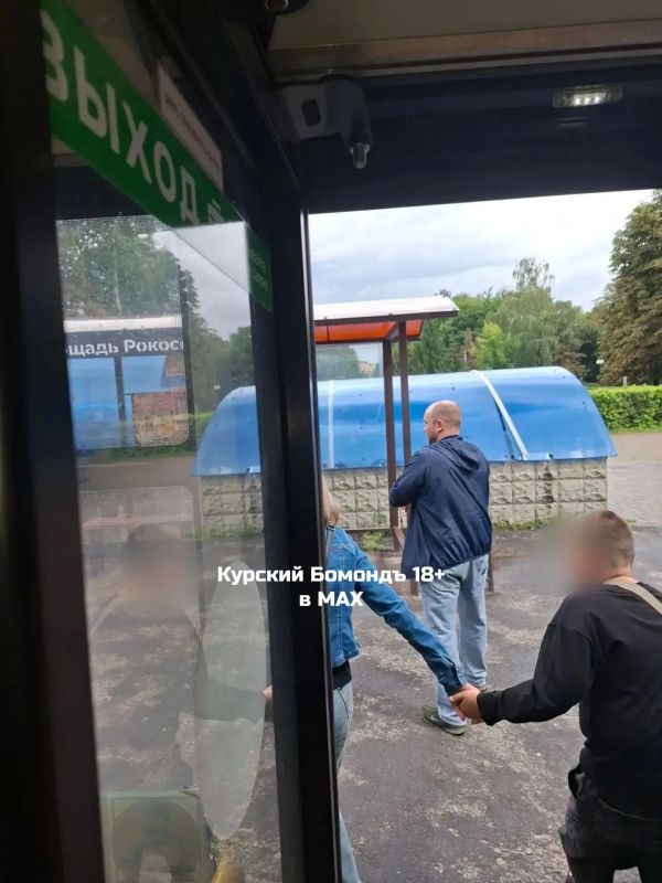 Курская полиция разыскивает девушек, которых избил неадекват