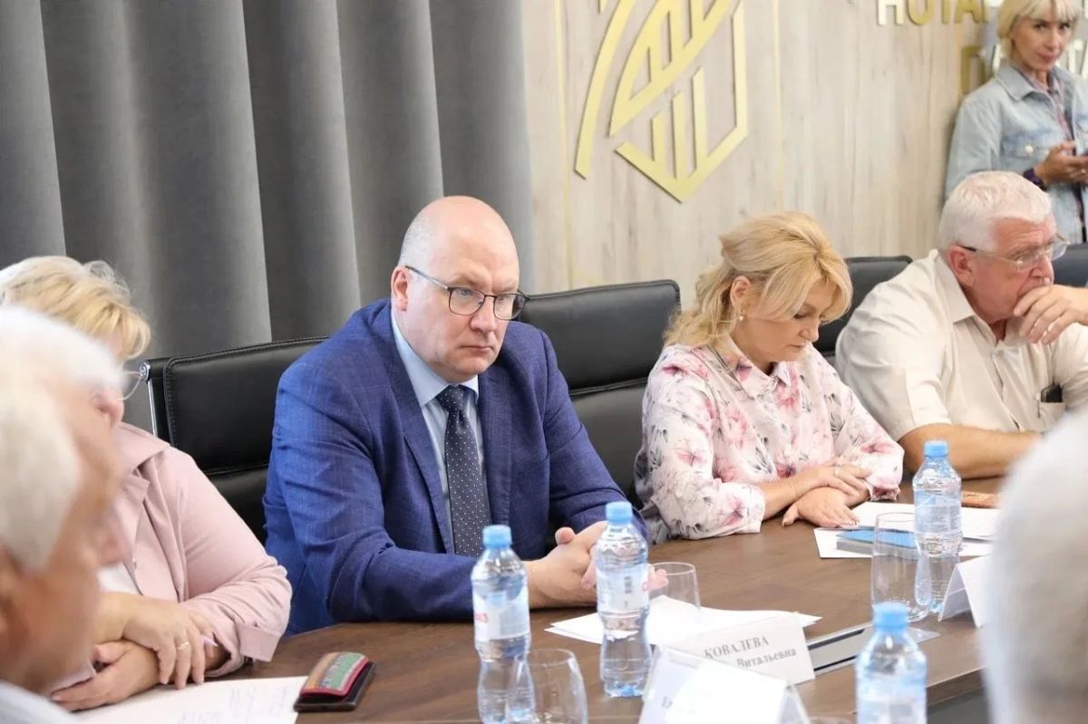 В Курской областной нотариальной палате состоялся круглый стол "Социальные права и гарантии участников КТО" В Курской областной нотариальной палате состоялся круглый стол "Социальные права и гарантии участников КТО"