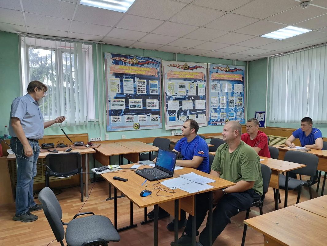 Занятия на учебном пункте ОКУ «Противопожарная служба Курской области» Занятия на учебном пункте ОКУ «Противопожарная служба Курской области»