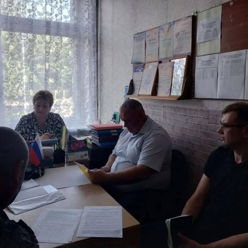 В Фатежском районе стартовала приемка школ, детских садов, учреждений дополнительного образования к новому учебному году В Фатежском районе стартовала приемка школ, детских садов, учреждений дополнительного образования к новому учебному году