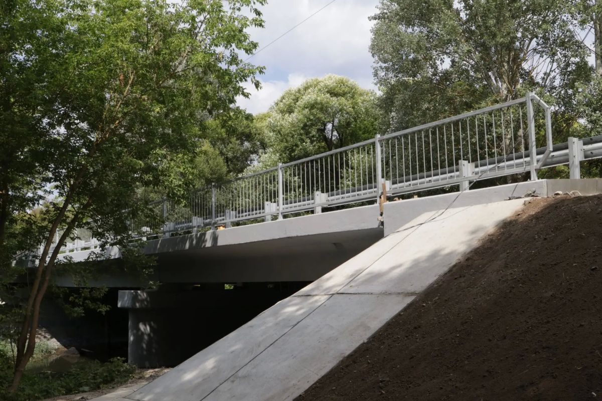 В Курском районе завершается ремонт моста через р. Большая Курица В Курском районе завершается ремонт моста через р. Большая Курица