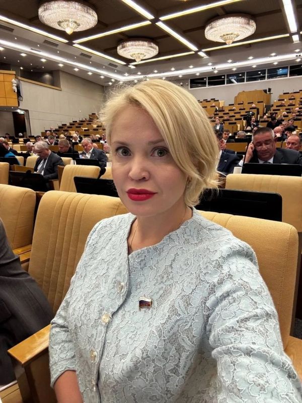 Екатерина Харченко: Мои коллеги – депутаты Государственной Думы РФ VIII созыва провели на этой неделе заключительное Пленарное заседание Екатерина Харченко: Мои коллеги – депутаты Государственной Думы РФ VIII созыва провели на этой неделе заключительное Пленарное заседание