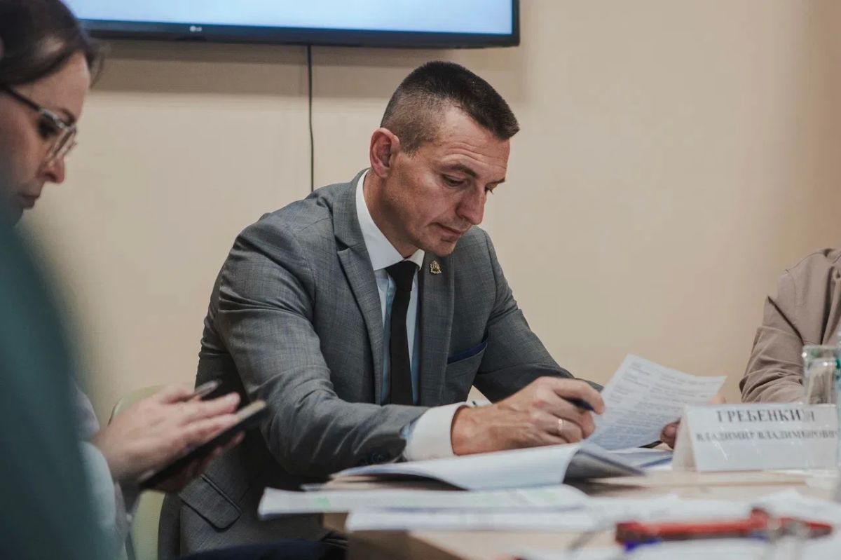 В Курске специальная комиссия изучила работу семейного МФЦ В Курске специальная комиссия изучила работу семейного МФЦ