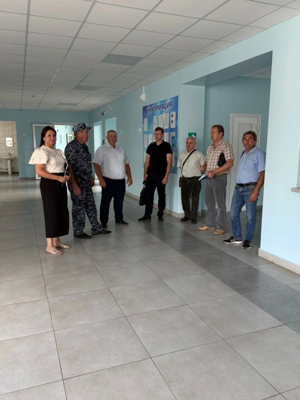 В Фатежском районе стартовала приемка школ, детских садов, учреждений дополнительного образования к новому учебному году В Фатежском районе стартовала приемка школ, детских садов, учреждений дополнительного образования к новому учебному году
