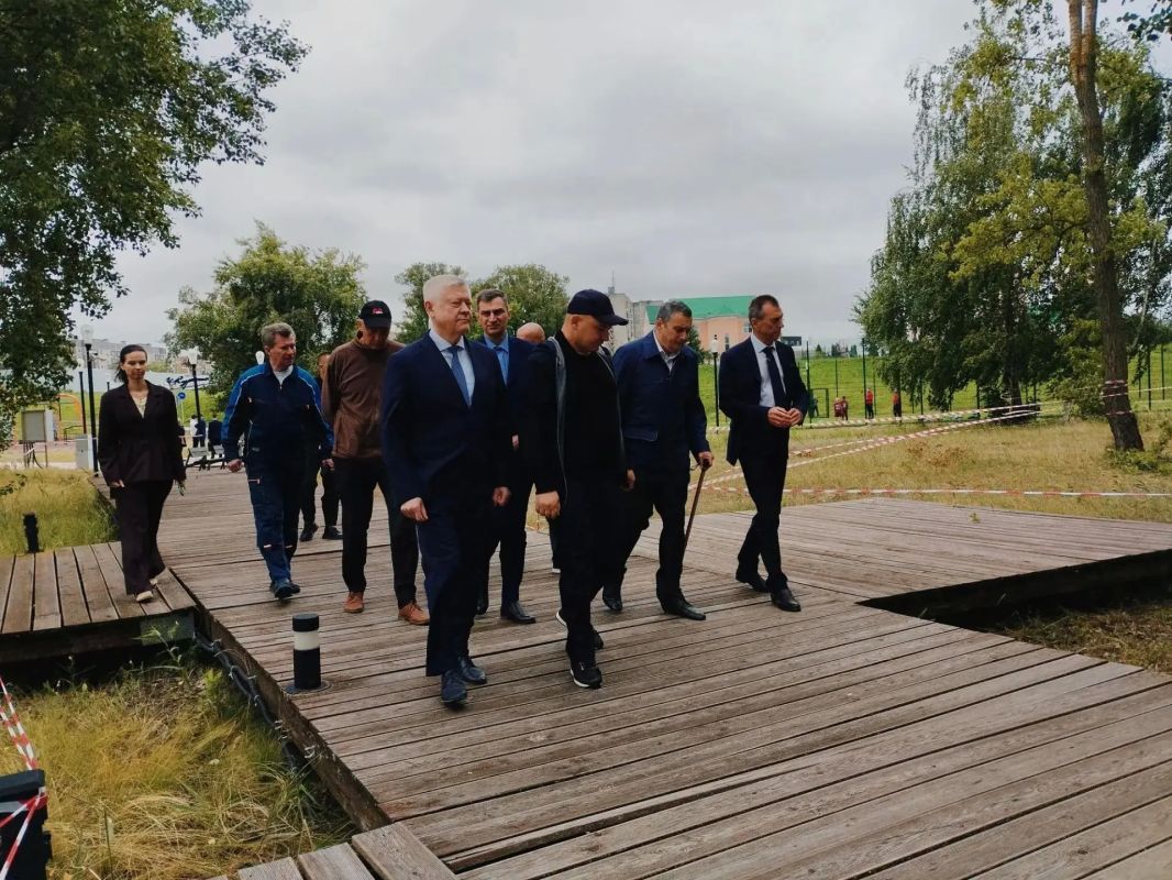 Александр Хинштейн посетил с рабочей поездкой Курчатов Александр Хинштейн посетил с рабочей поездкой Курчатов