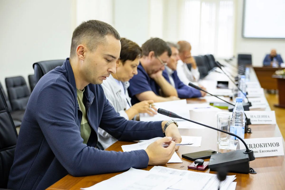 В администрации города состоялось заседание рабочей группы межведомственной комиссии Курской области по противодействию нелегальной занятости В администрации города состоялось заседание рабочей группы межведомственной комиссии Курской области по противодействию нелегальной занятости